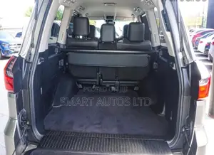 Lexus LX 450d AWD 2018 Silver
