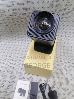 Keenly Priced Hy 320 Black Android Projector
