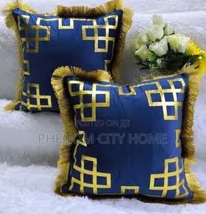 Firm Gold Printed Embroidery Cushion Throw