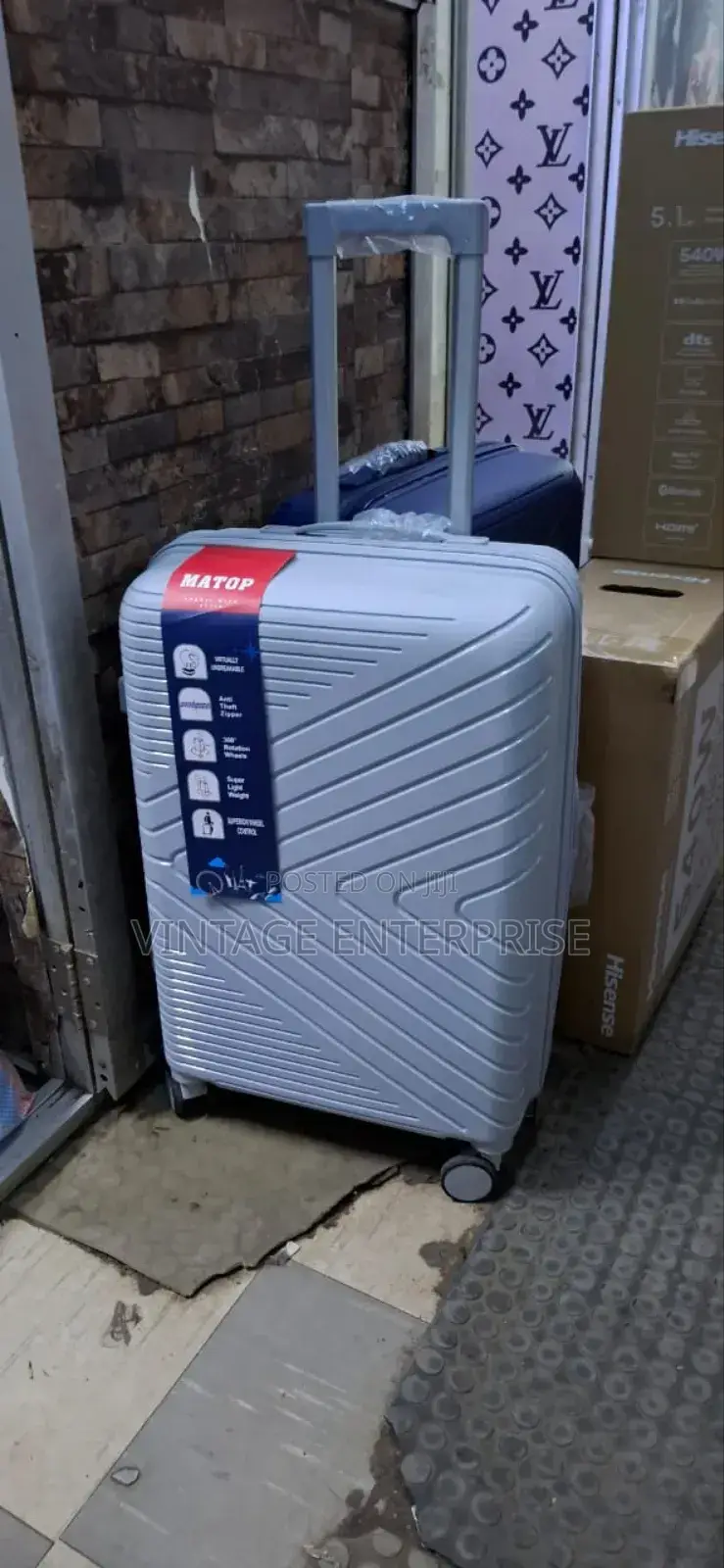 Unbreakable Medium Rubber Suitcase