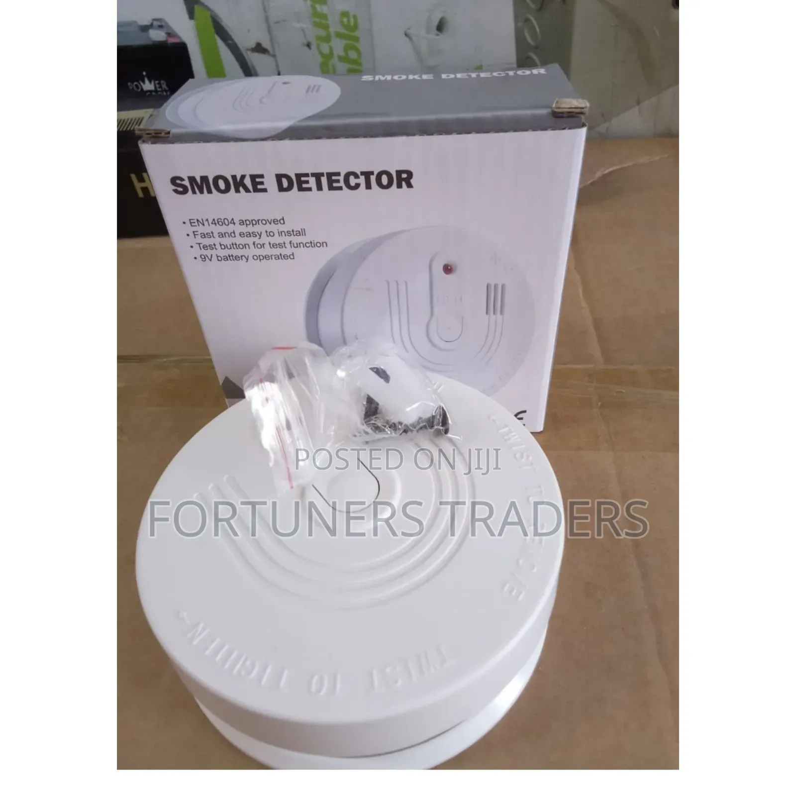 Smoke Detector/Smoke Detector
