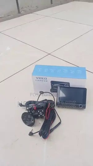 Dash Cam 3 Lens Non Touch Xh202-4