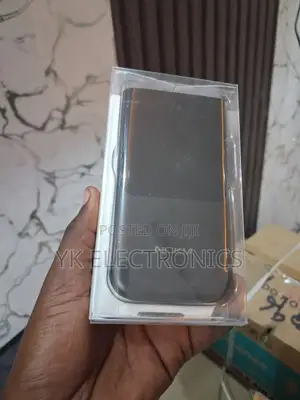 New Nokia 2720 Flip 512 GB Black