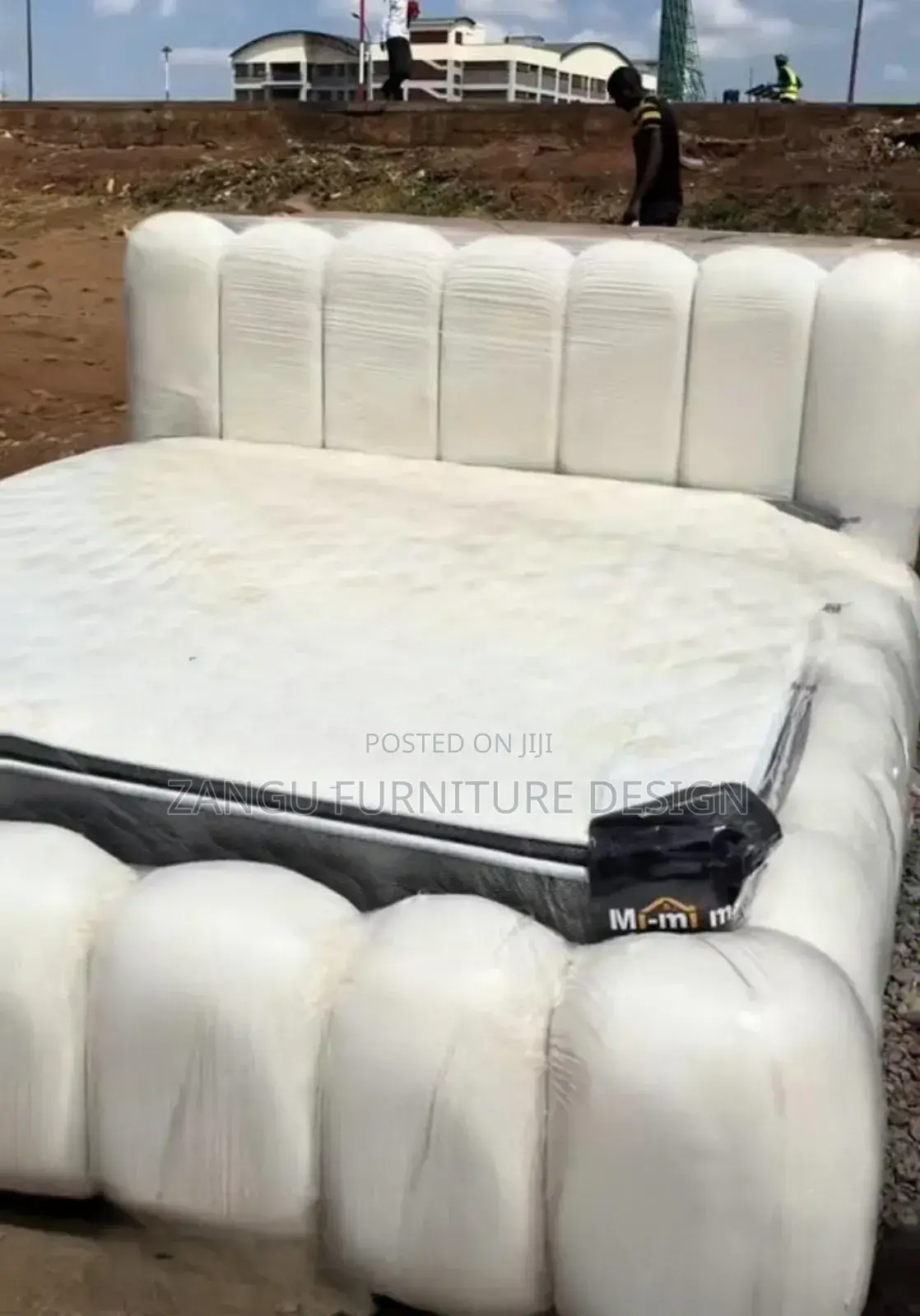 Aboveboard Bubble Bed