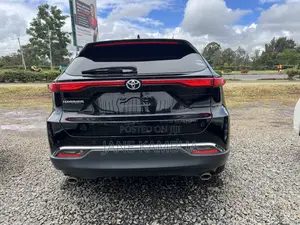 Toyota Harrier 2020