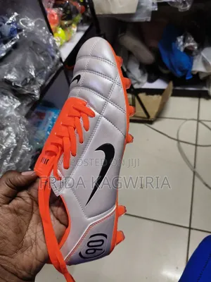 Soccer Boot T90 From Size 40 To 45