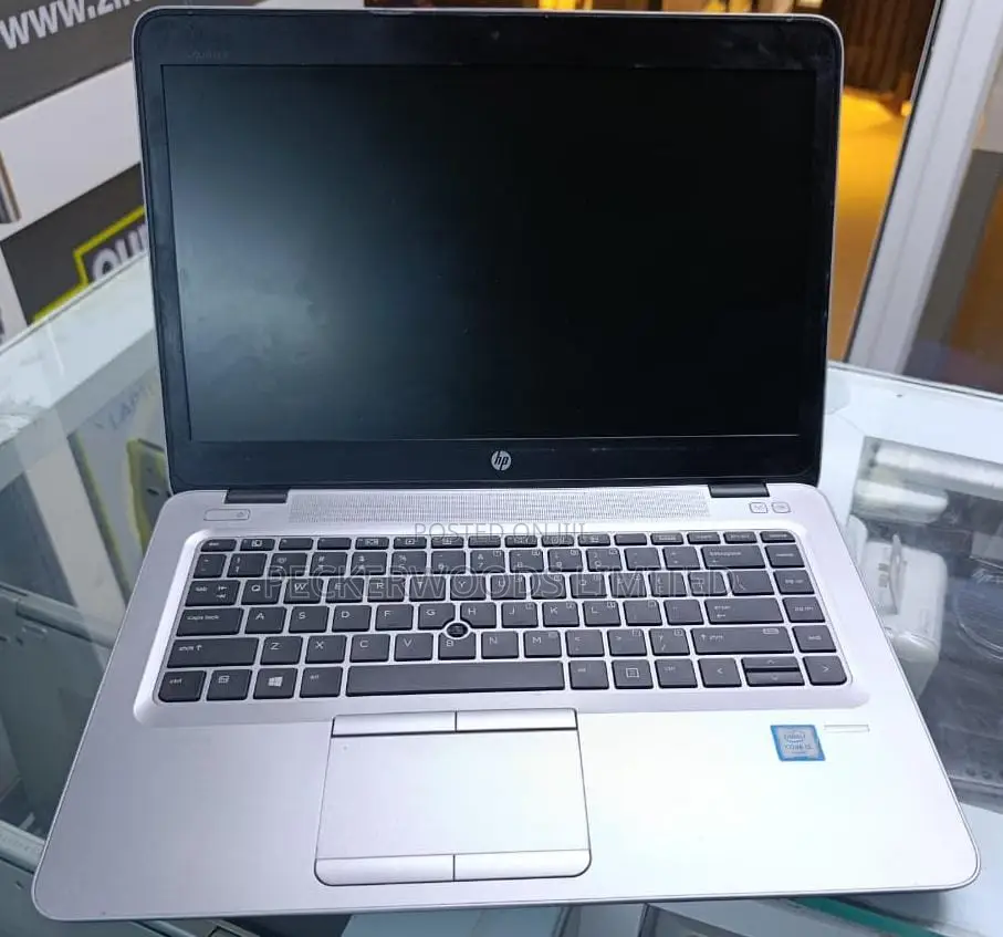 Hp 820g3 Core I7 6th Gen 8gb, 256ssd