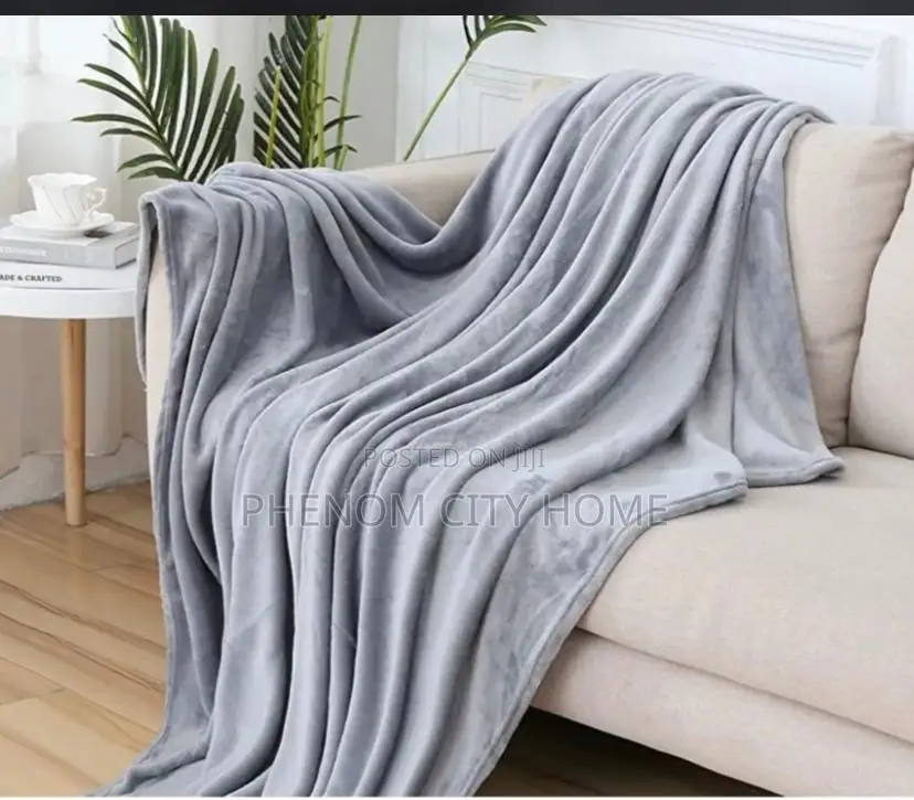 Soft Premium Trendy Fleece Throw Blankets