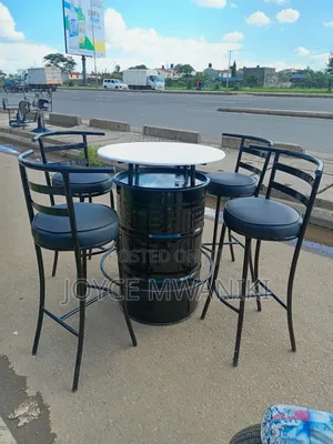 High Bar Set of Stools and Drum Table 