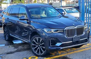 BMW X7 2020 Teal