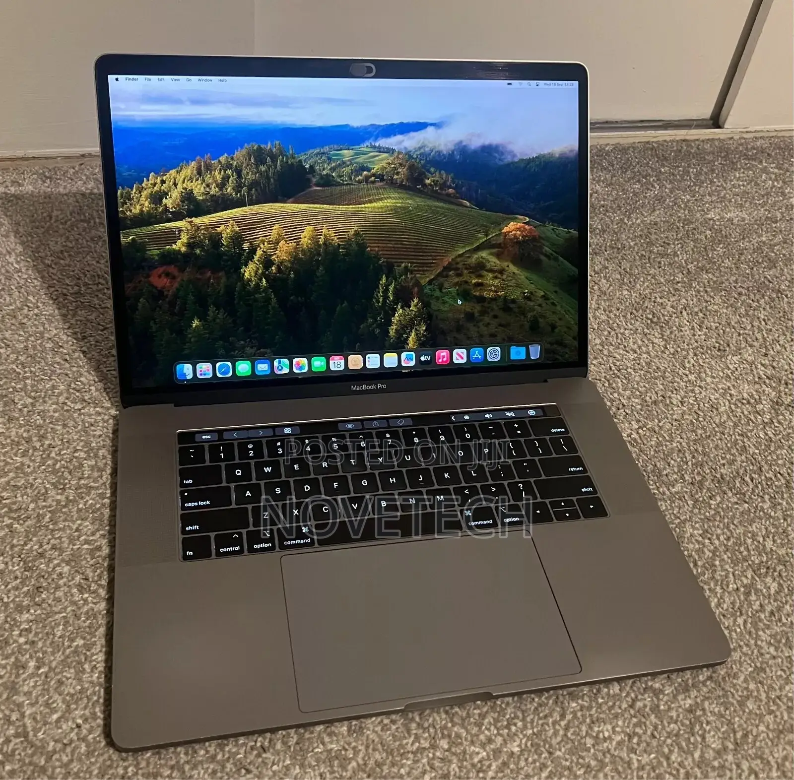 Laptop Apple MacBook Pro 2018 32GB Intel Core I9 SSD 1T