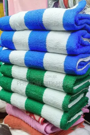 Fine Unisex Cabanas Stripped Medium Towels