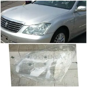 Toyota Crown 2005 Headlight Lens