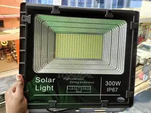 Solar Floodlight 300 Watts (Solar Light)