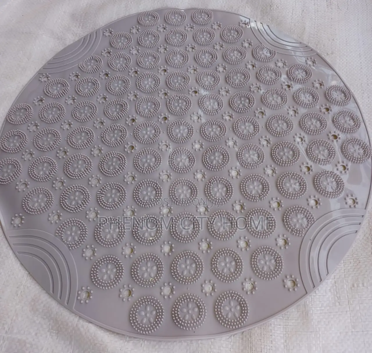 Grey Quality Round Shaped Antislip Bathroom Mat