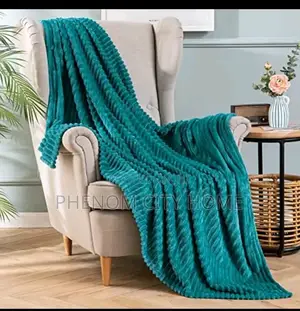Quality Thick Green Velvet-Ribbed Throw Blankets
