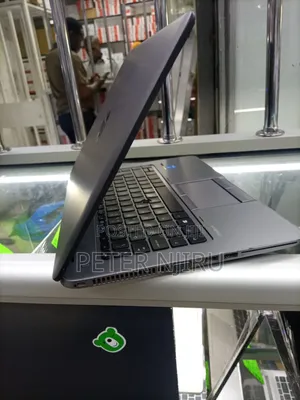 Laptop HP EliteBook 820 G1 8GB Intel Core I5 SSD 256GB