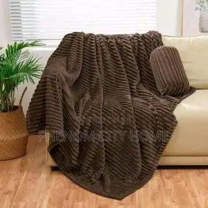 Quality Fine Chocolate Brown Velvet-Ribbed Throw Blane