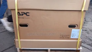 2.2 Apc 1980 Watts Apc Smart Ups With LCD Screen