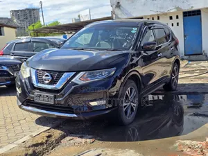 Nissan X-Trail 2.0 Petrol AWD 2018 Black