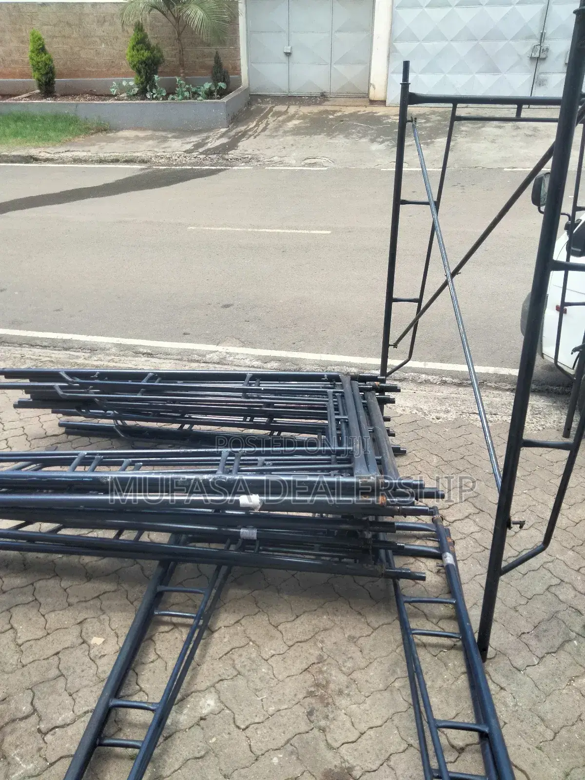 Perfect Fitting Scaffold Ladders