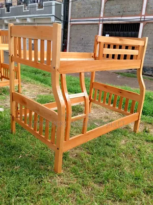 Queen Size Double Decker,4*6 Bottom by 3.5*6 Top