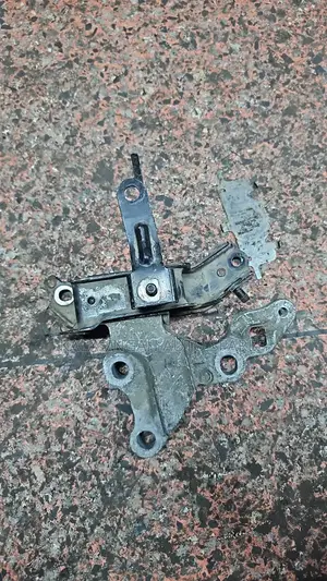 Gear Mounting  Mira