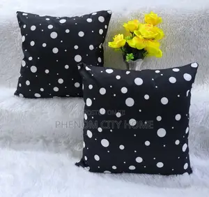 Elegant Dotted Throwpillow Covers
