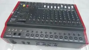 Max Powered Audio Mixer 12 Channel