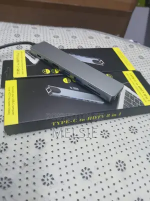 8in1 Usb C Hub 8 in 1 Adapter Usb-C Data Transfer Port