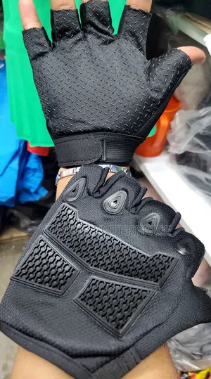 Sports/Gym Gloves a Pair