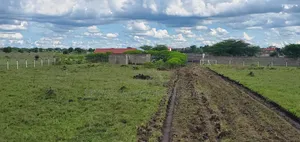 Kitengela Plains 2 , 500 Meters From the Tarmac