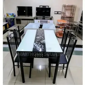 4 Sitter Marble Effect Dining Table