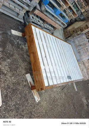 Flat, Durable And Comfortable Bed