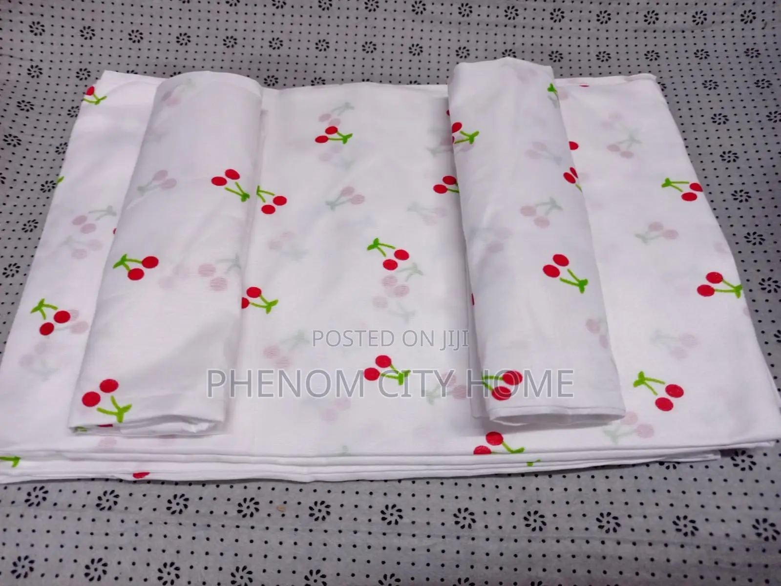 Smooth Pattern 4 Pc Bedsheets Available