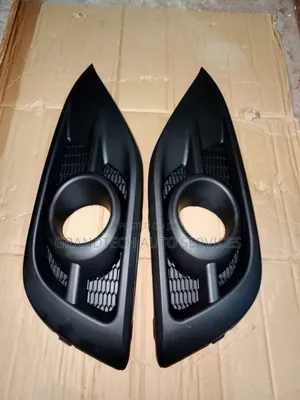 Black Honda CRV Rm1 Foglight Covers