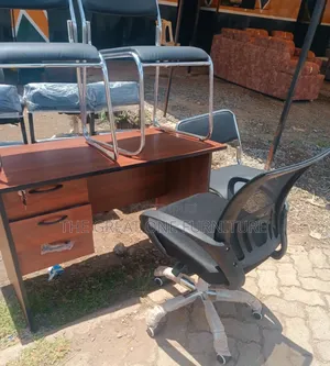 Top Notch 1m Office Desk With Mesh Chair Gf6t