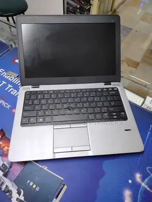 Laptop HP EliteBook 820 G1 8GB Intel Core I7 SSD 256GB