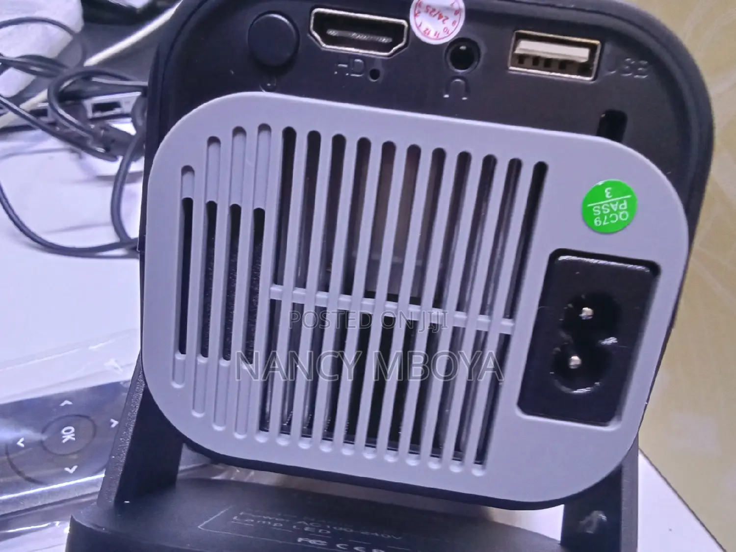 Hy320 Home Theater Android Projector 