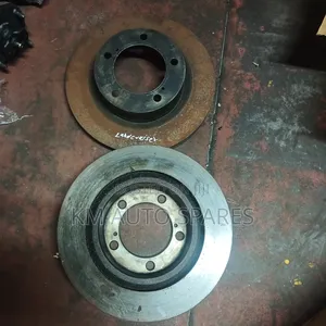 Toyota Land Cruiser V8 Rear Brake Disc.