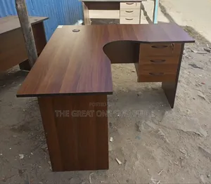 New Lockable Office Desk Yb5ws