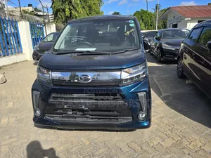 Daihatsu Move 2019 Blue
