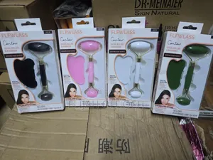 Facial Roller and Massager