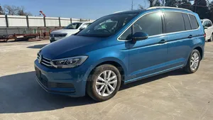 Volkswagen Touran 2019 Blue