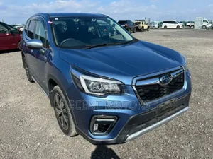 Subaru Forester Premium AWD 2019 Blue