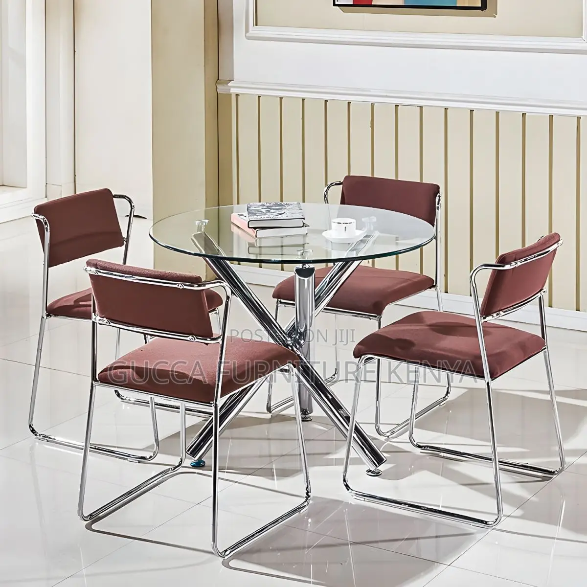 Dining Tables:Round Shape Transparent Dining Glass Table