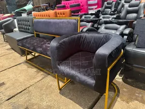 Black Manicure Set Chair
