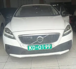 Volvo V40 2018 White