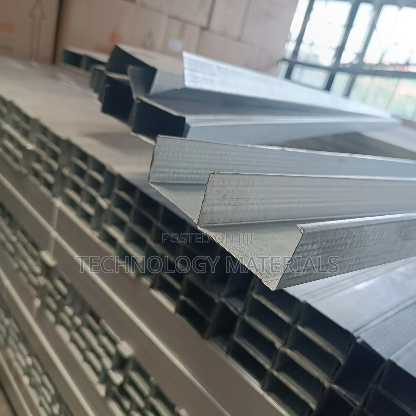 Stud for Gypsum 63mm*2.5m