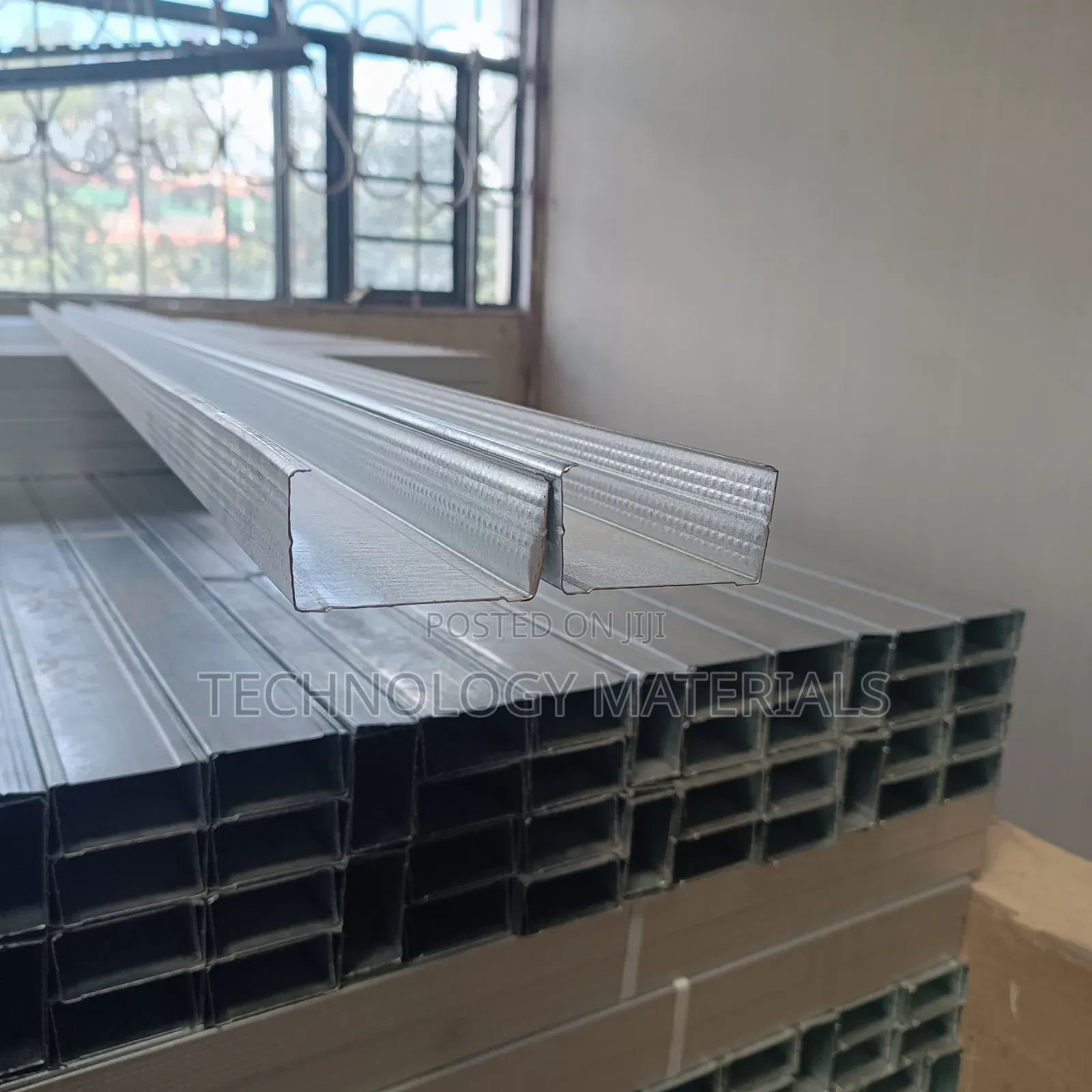Stud for Gypsum 63mm*2.5m